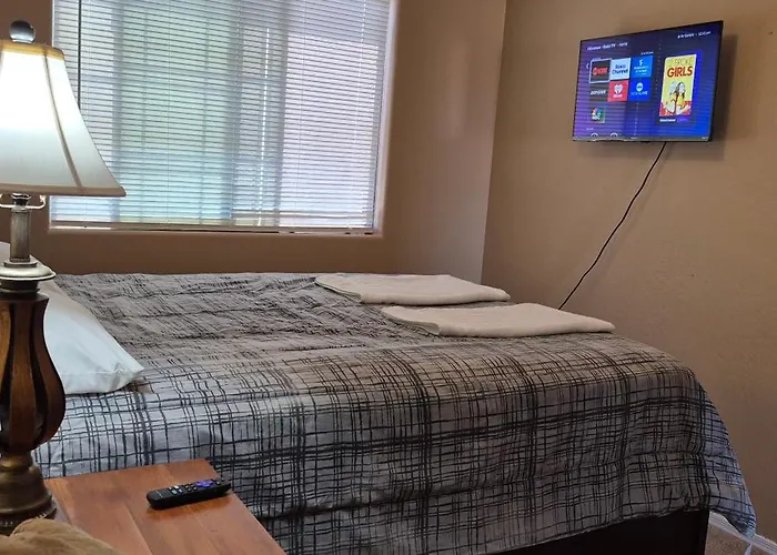 Holiday home Premier Quiet Cozy Wi-fi & Coffee, San Tan Valley Magma