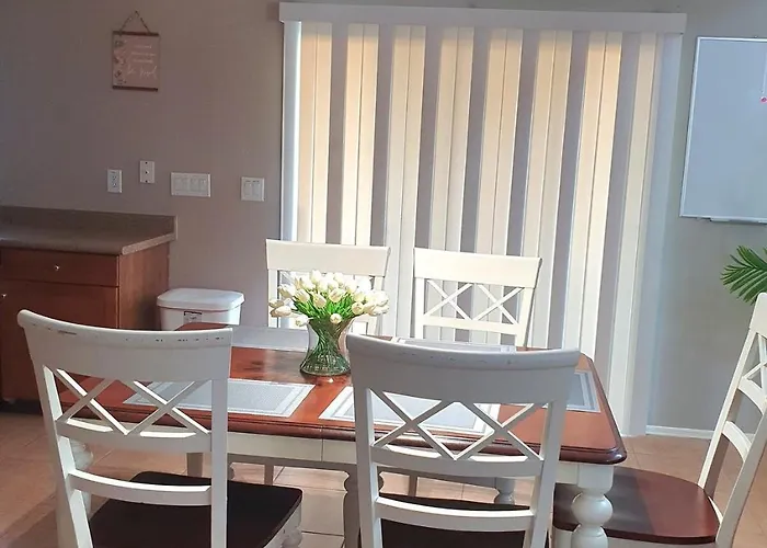 Premier Quiet Cozy Wi-fi & Coffee, San Tan Valley