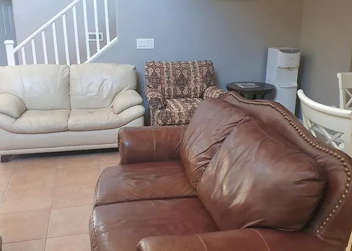 Premier Quiet Cozy Wi-fi & Coffee, San Tan Valley Holiday home *